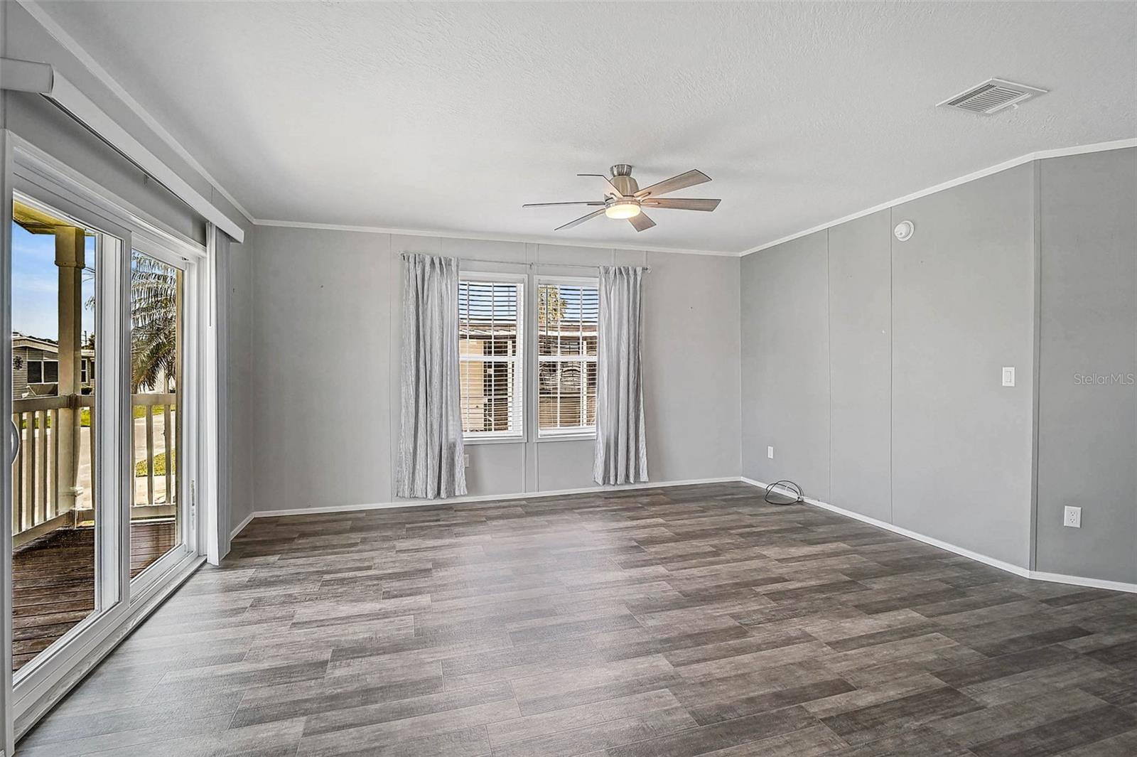 Image 12 of 25 For 2160 Palazza Drive