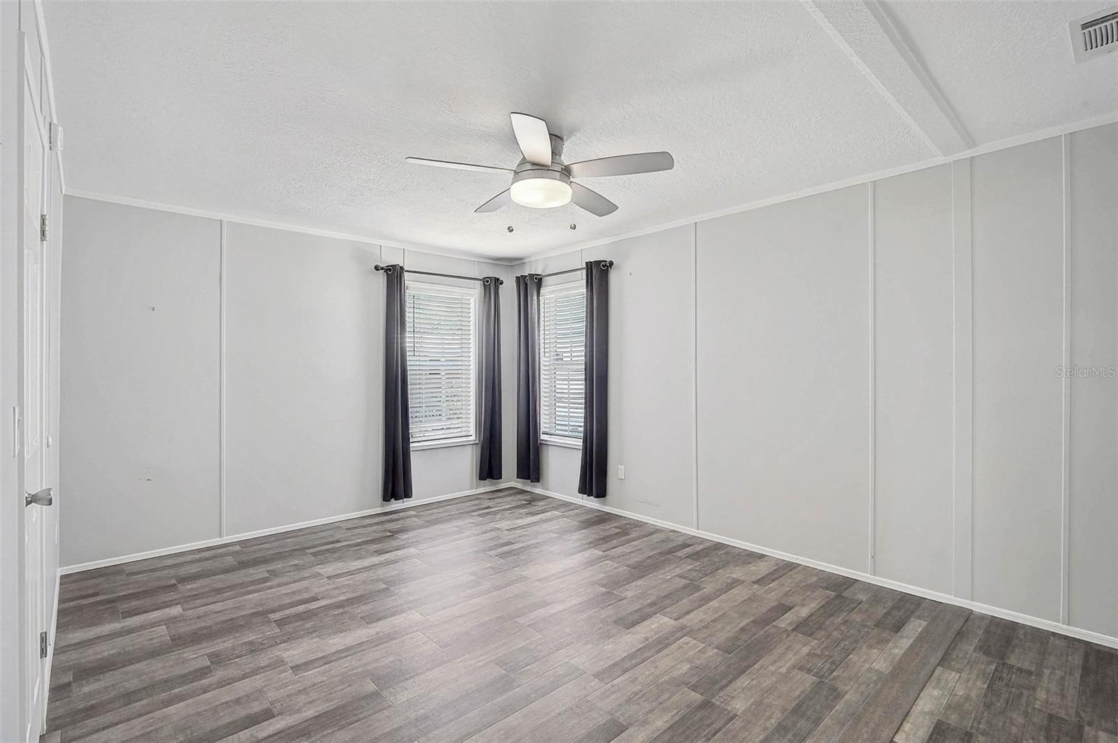 Image 20 of 25 For 2160 Palazza Drive