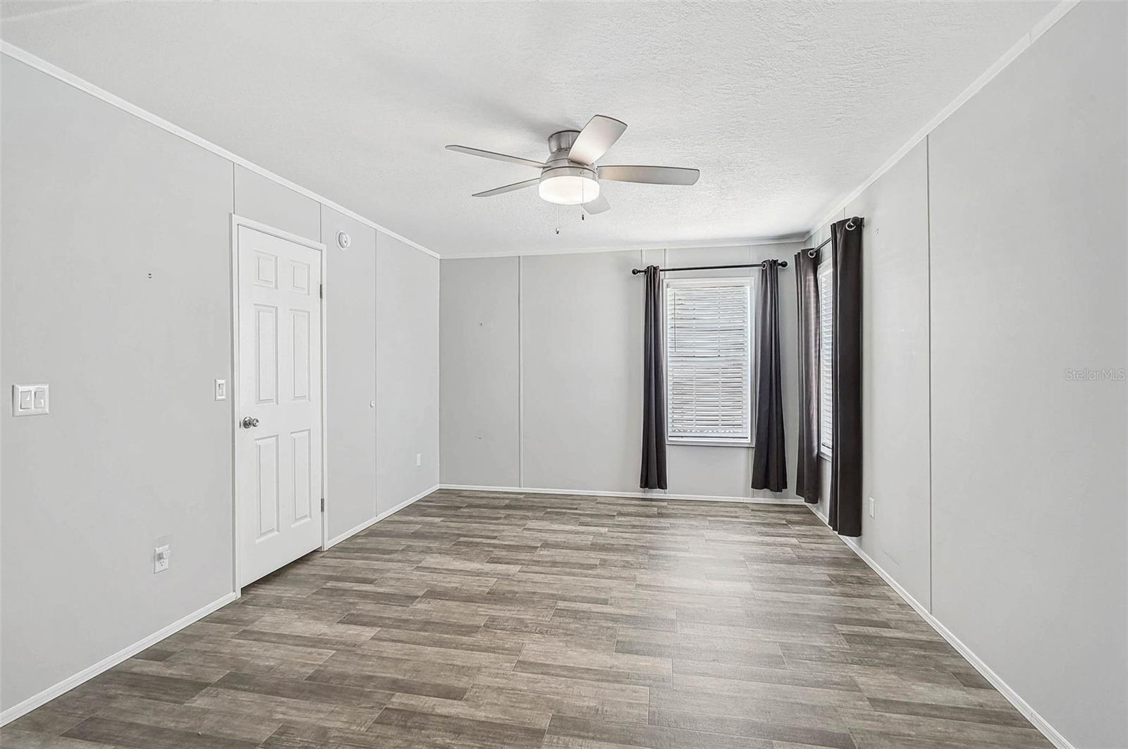 Image 21 of 25 For 2160 Palazza Drive