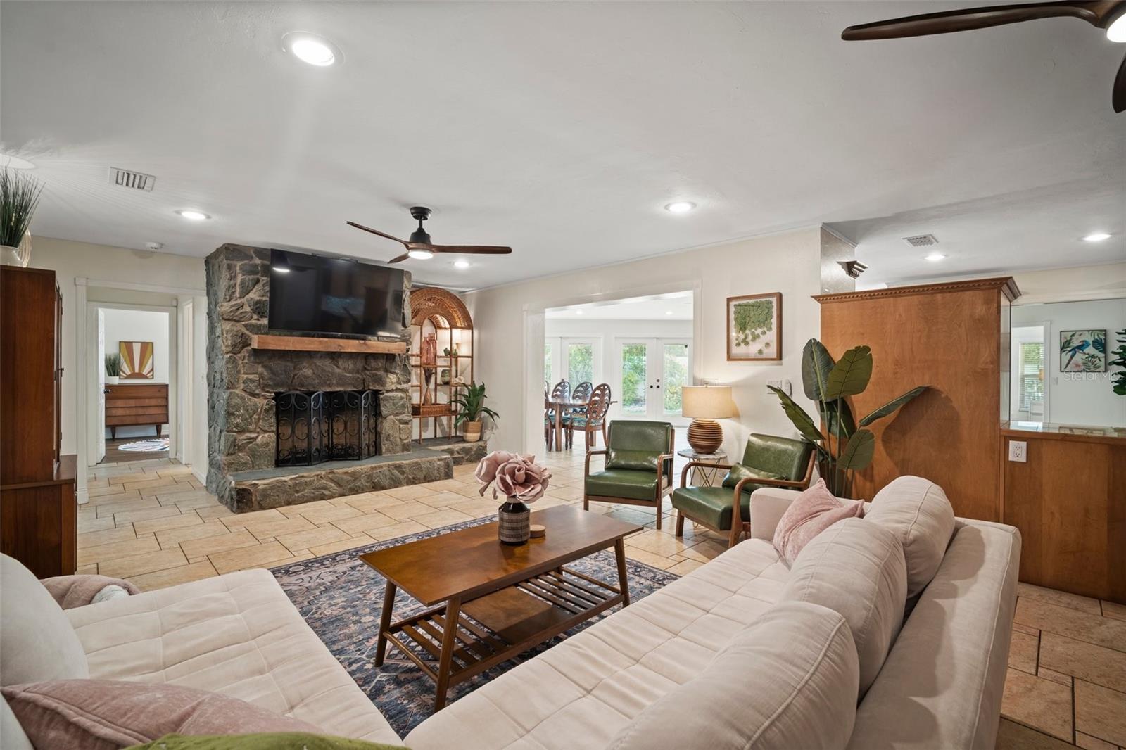 Image 71 of 81 For 7202 18th Avenue Nw