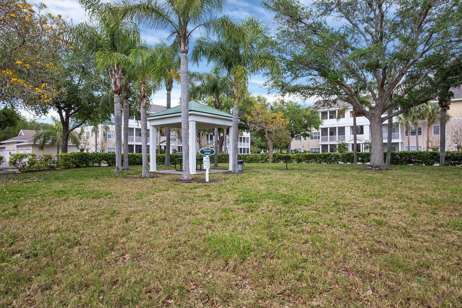 Image 27 of 34 For 4802 51st Street W 1711