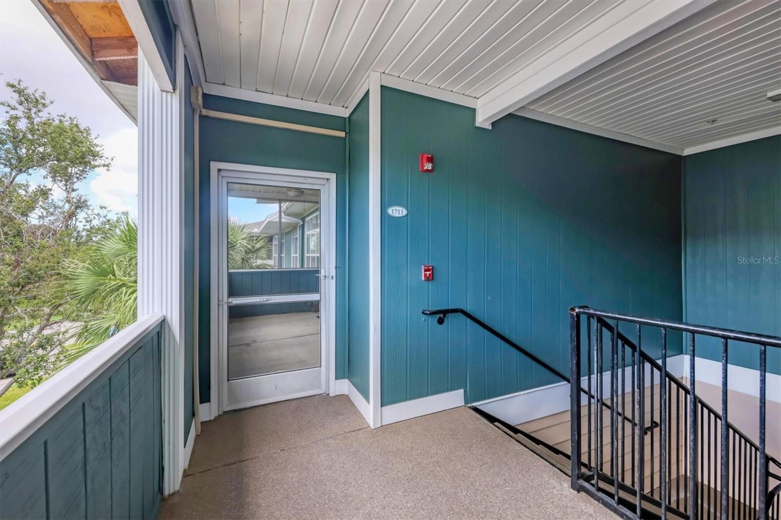 Image 3 of 34 For 4802 51st Street W 1711