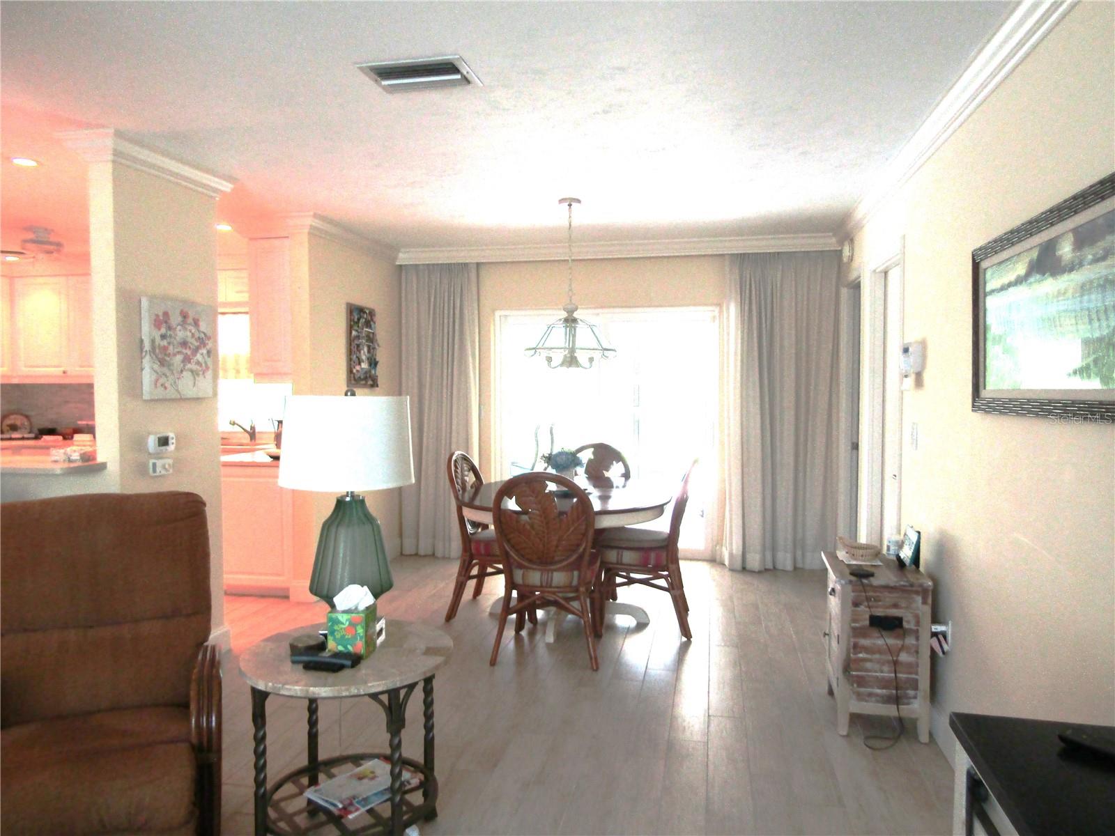 Image 10 of 26 For 4700 Greencroft Road