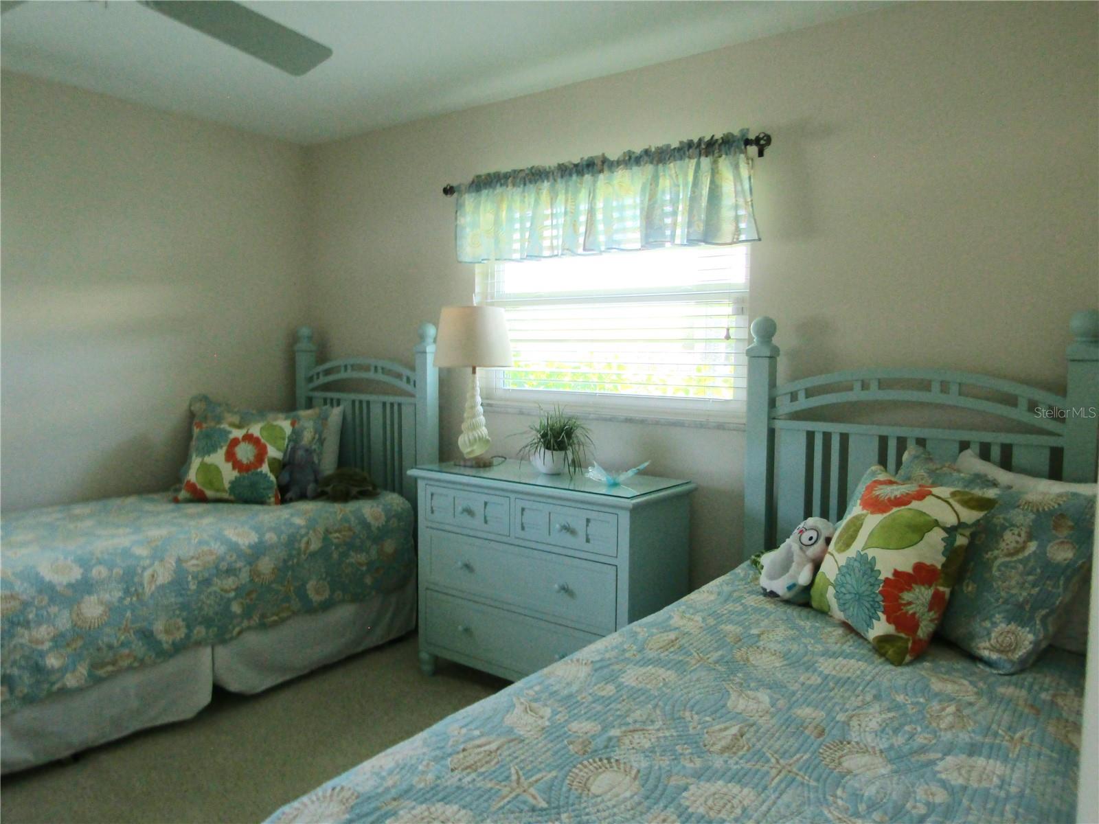 Image 15 of 26 For 4700 Greencroft Road