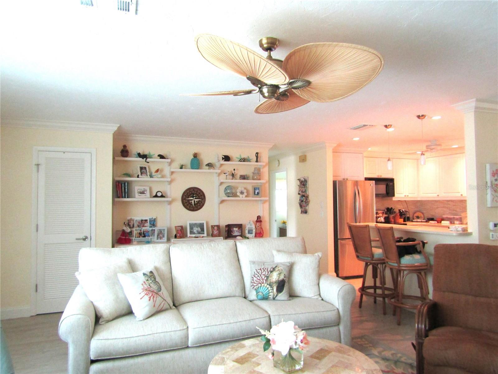 Image 6 of 26 For 4700 Greencroft Road