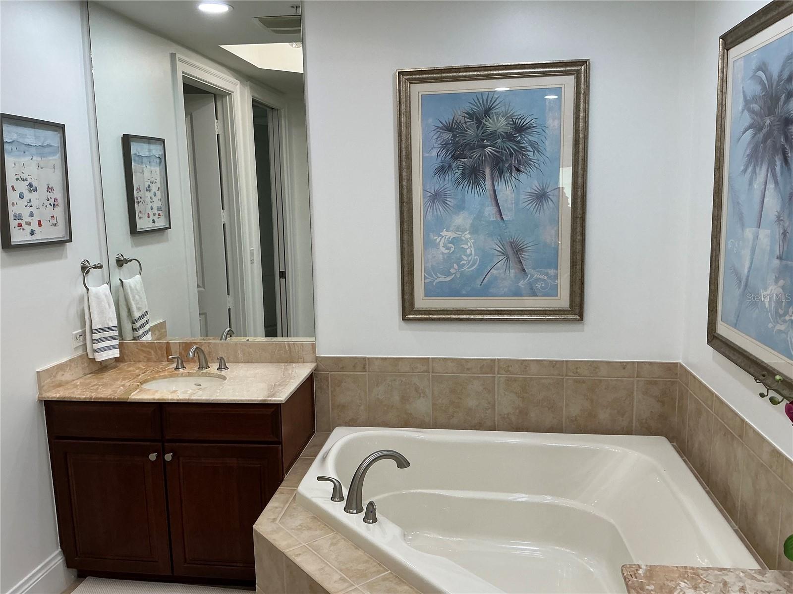 Image 18 of 31 For 130 Riviera Dunes Way 304