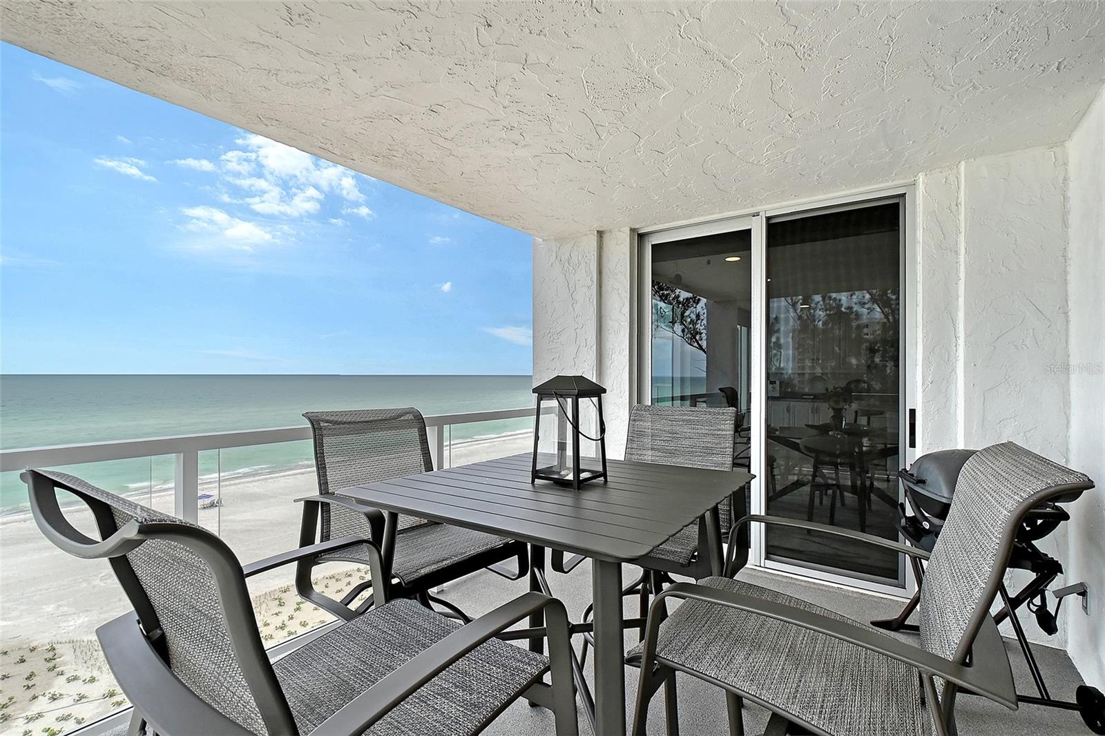 Listing photo id 21 for 2425 Gulf Of Mexico Drive 6a