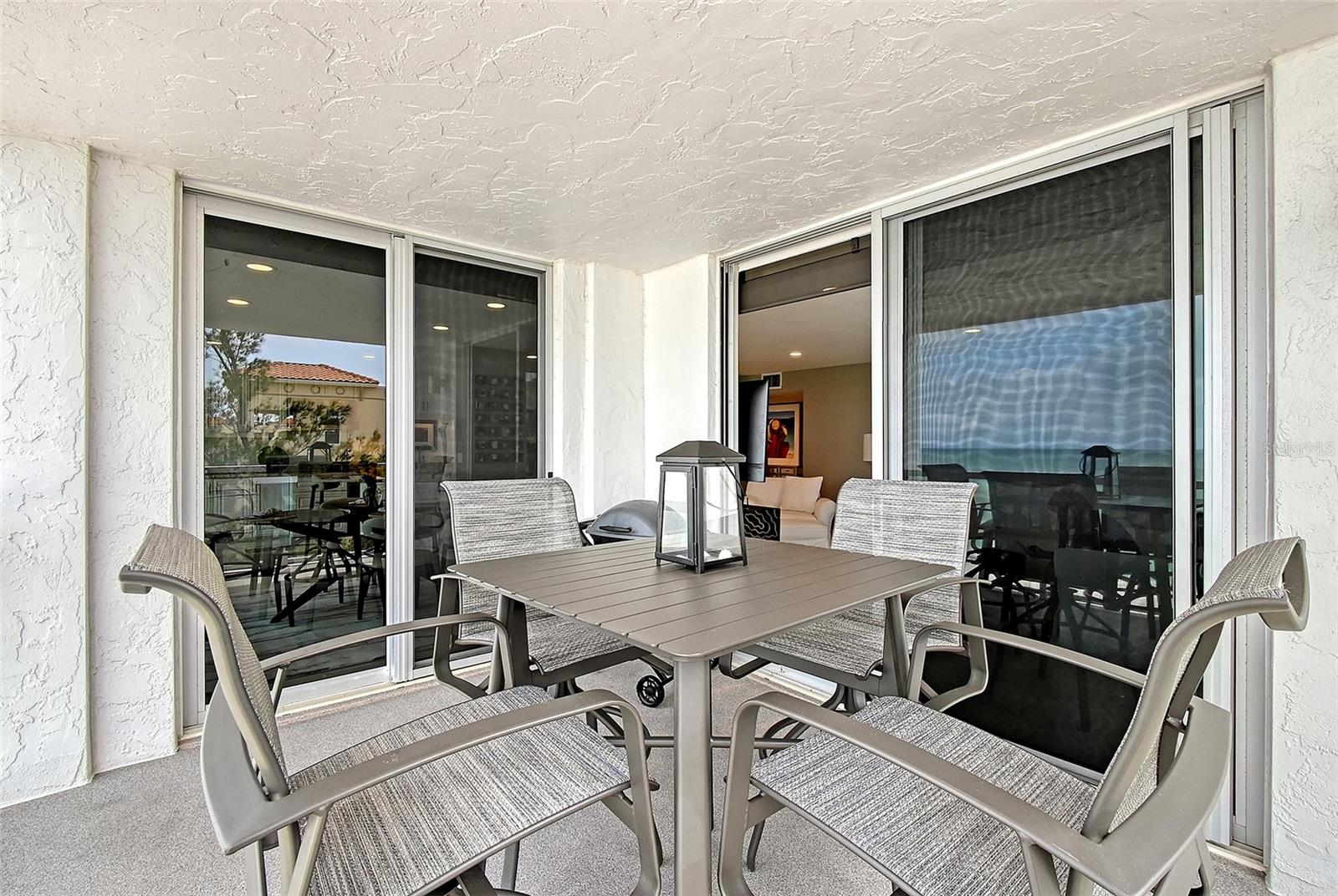 Listing photo id 22 for 2425 Gulf Of Mexico Drive 6a