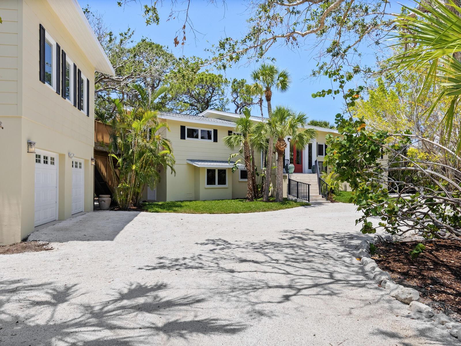 Image 10 of 66 For 7320 Melaleuca Way