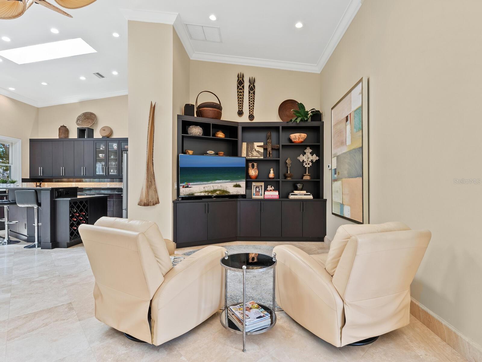 Image 13 of 66 For 7320 Melaleuca Way