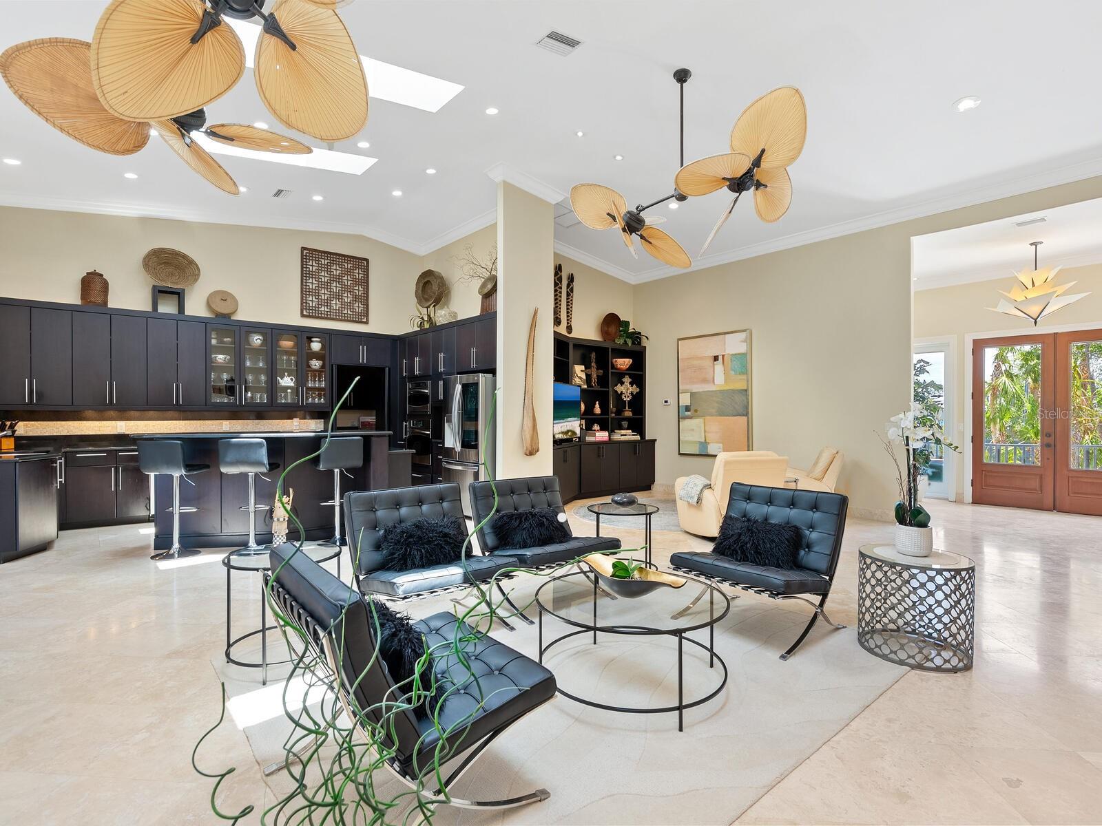 Image 17 of 66 For 7320 Melaleuca Way