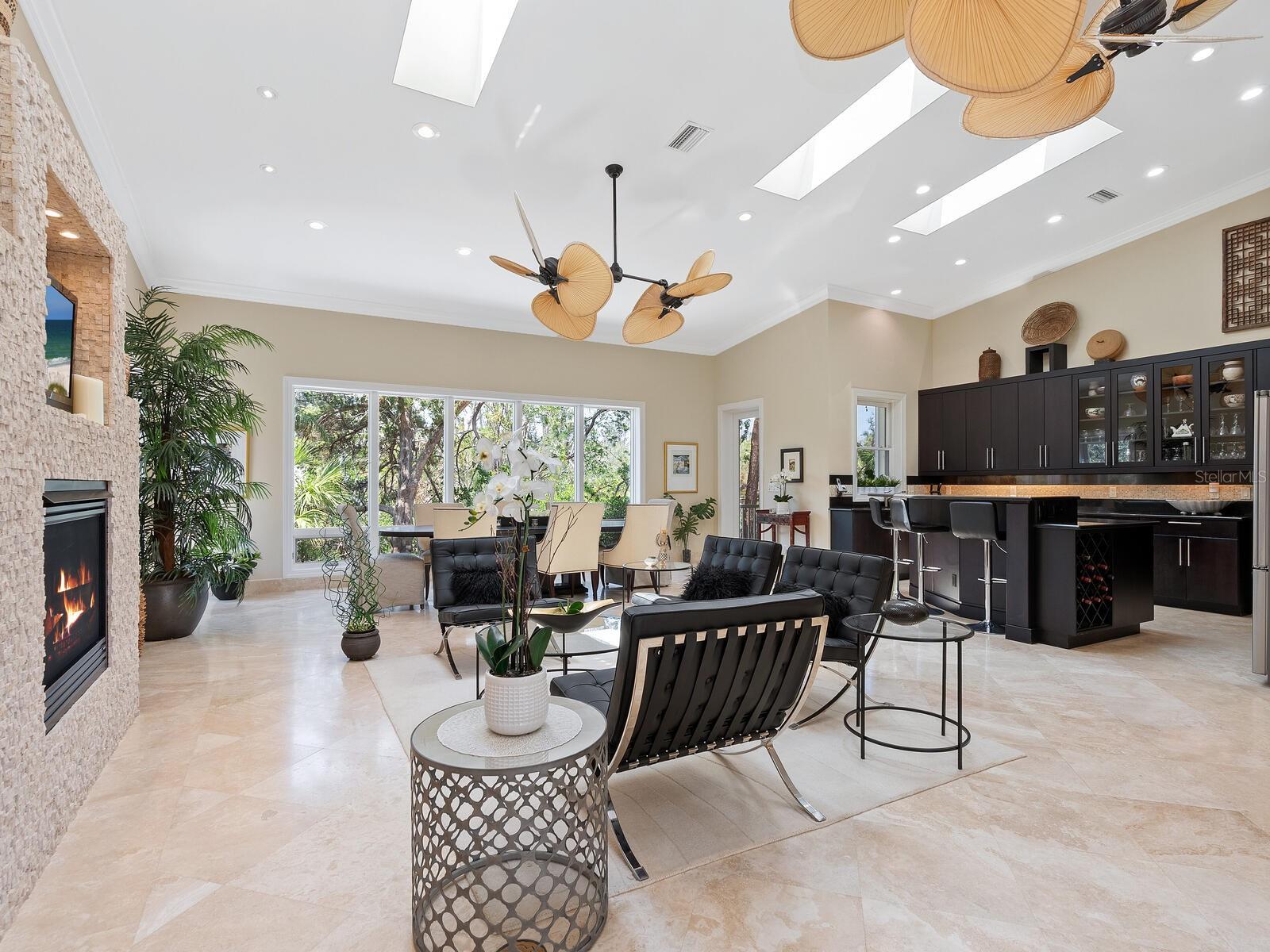 Image 2 of 66 For 7320 Melaleuca Way