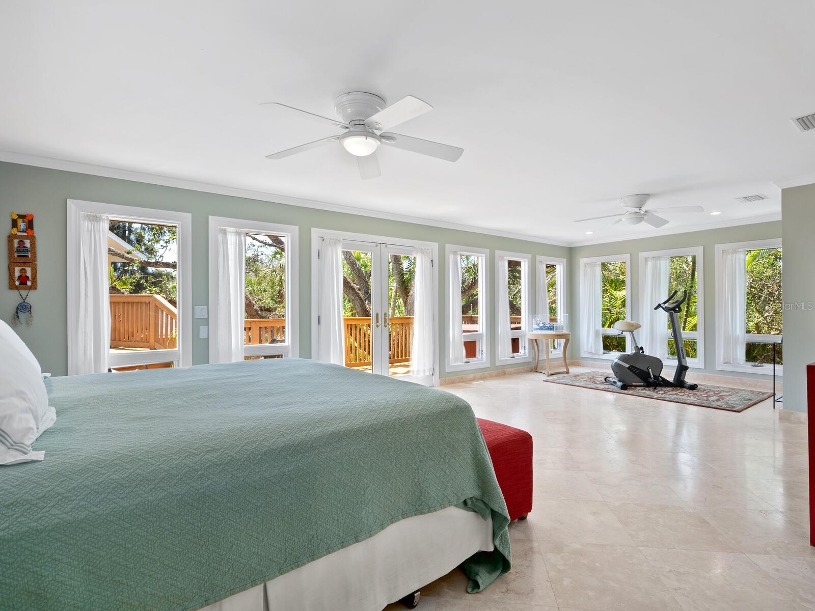 Image 31 of 66 For 7320 Melaleuca Way