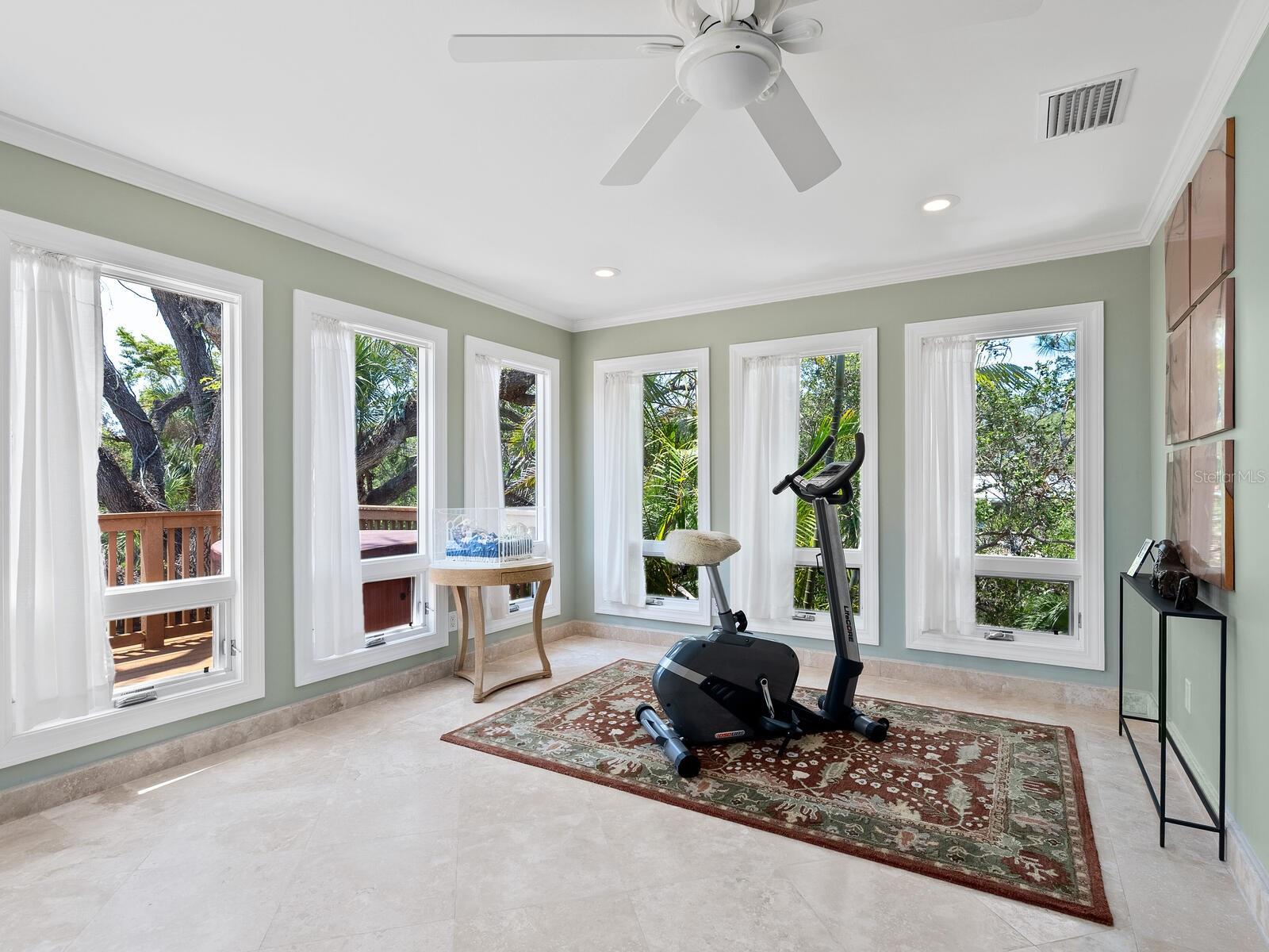 Image 32 of 66 For 7320 Melaleuca Way