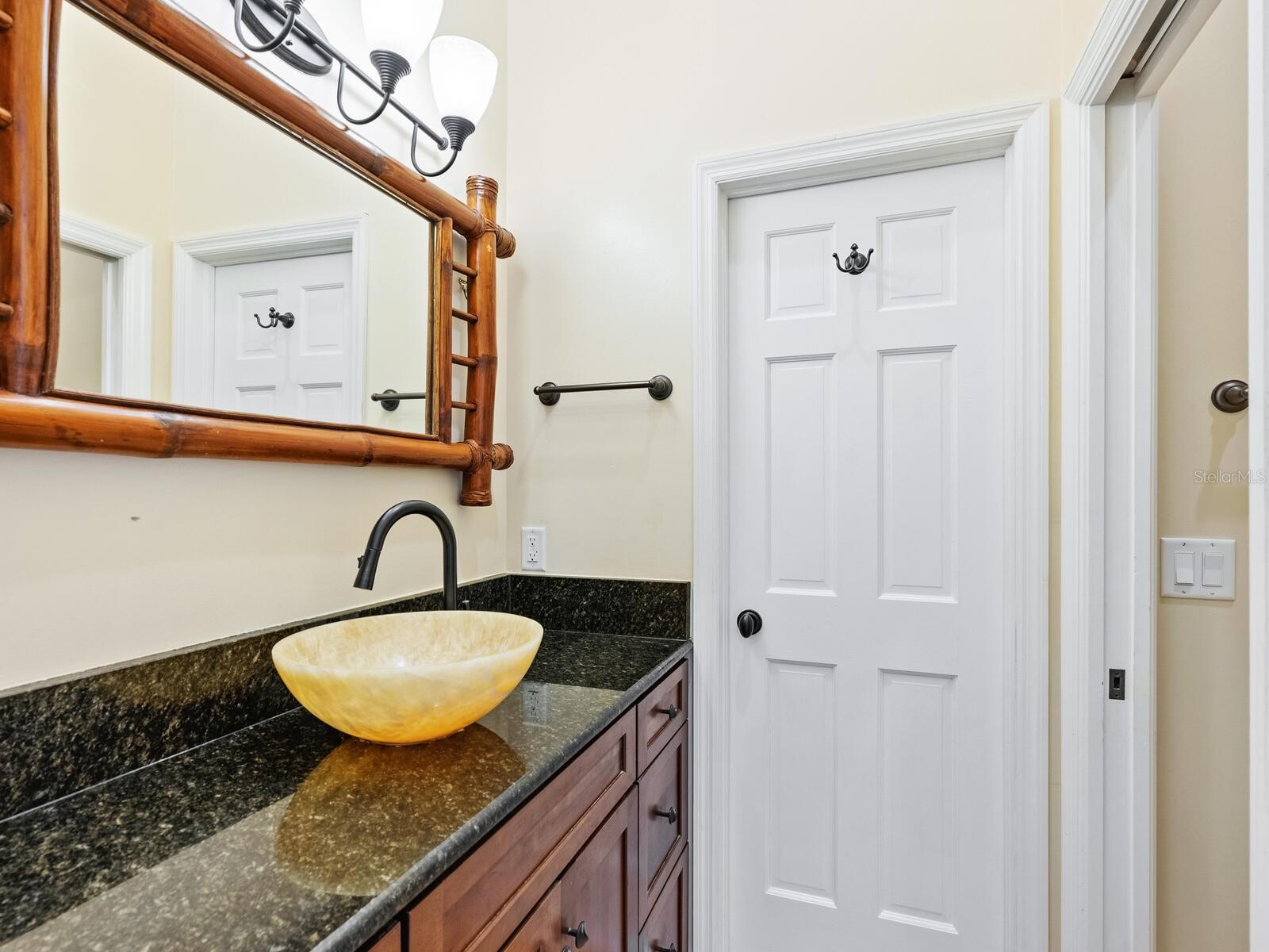Image 53 of 66 For 7320 Melaleuca Way