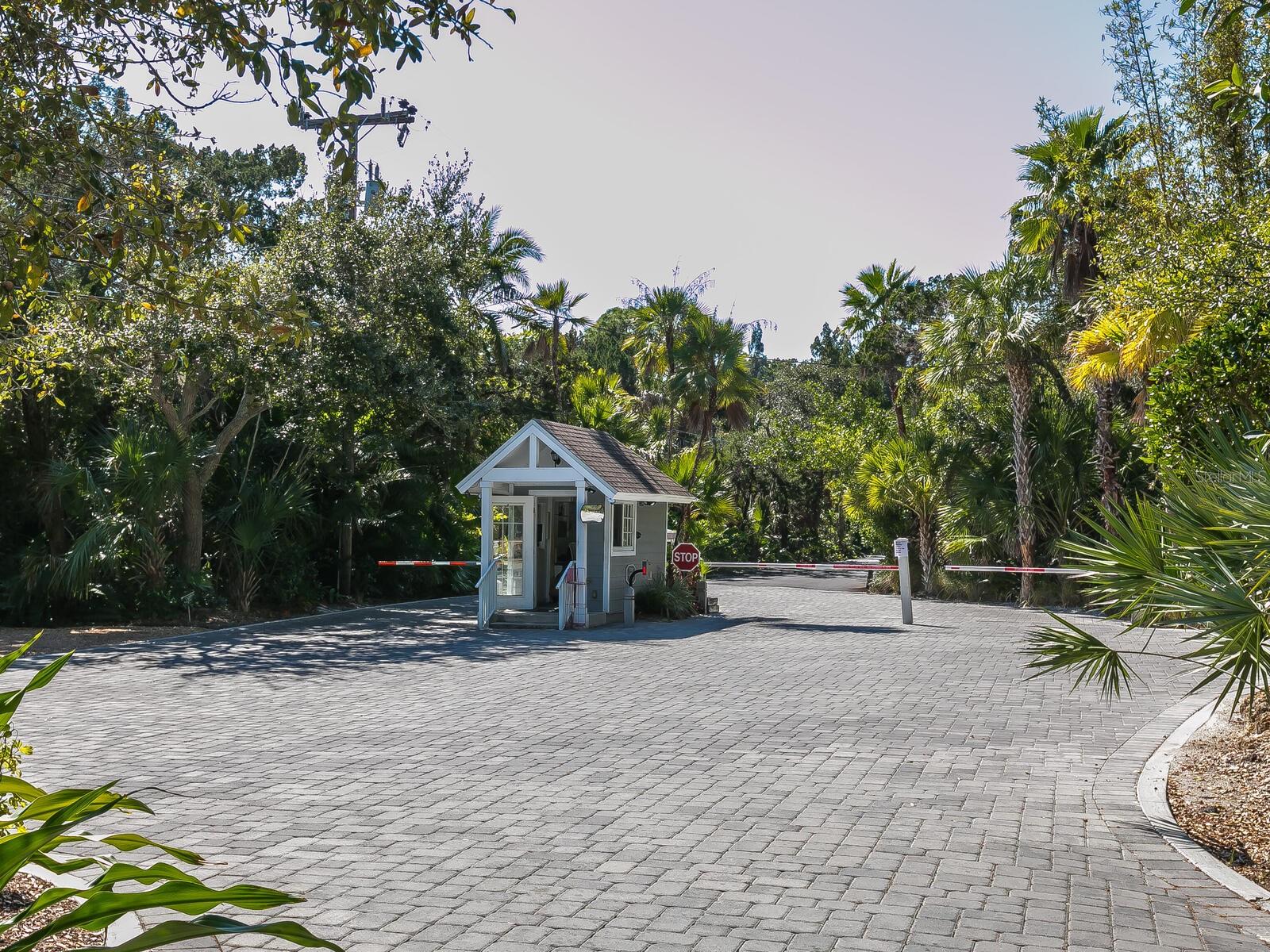 Image 60 of 66 For 7320 Melaleuca Way