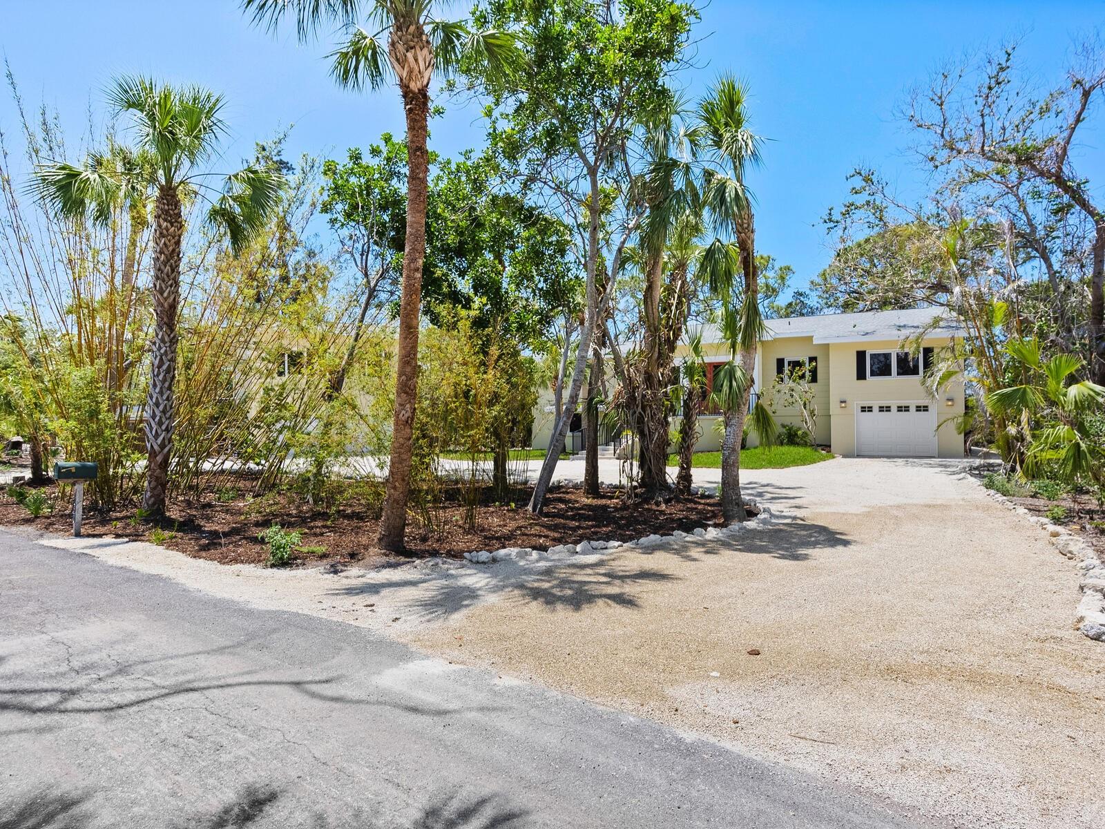Image 9 of 66 For 7320 Melaleuca Way