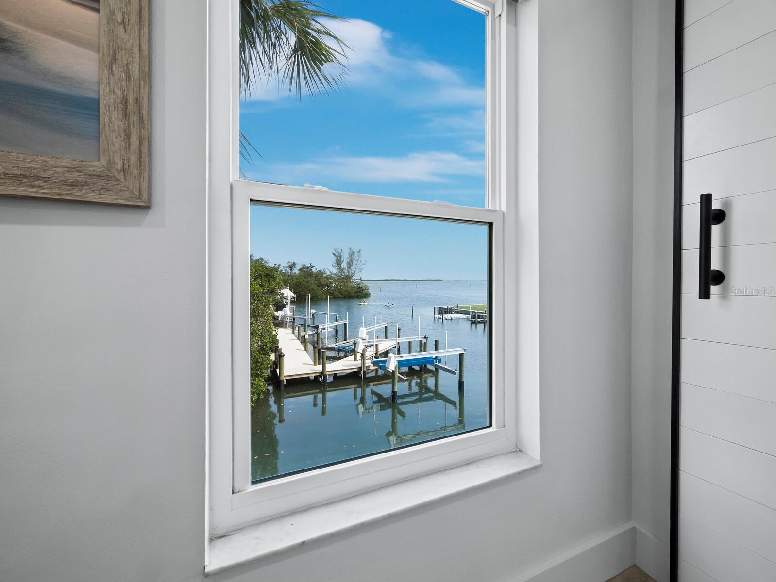 Image 9 of 41 For 3320 Gulf Of Mexico Drive 208c