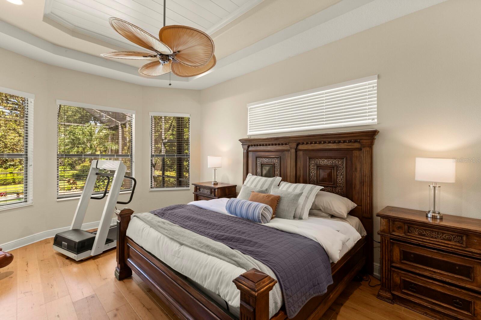 Image 15 of 45 For 4584 Tuscana Drive
