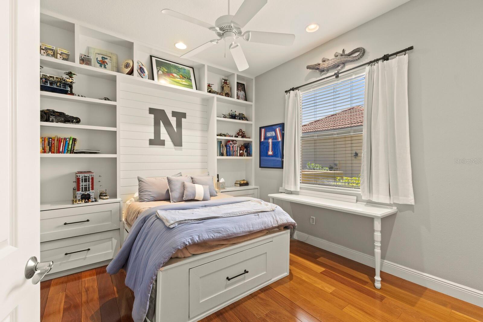 Image 36 of 45 For 4584 Tuscana Drive