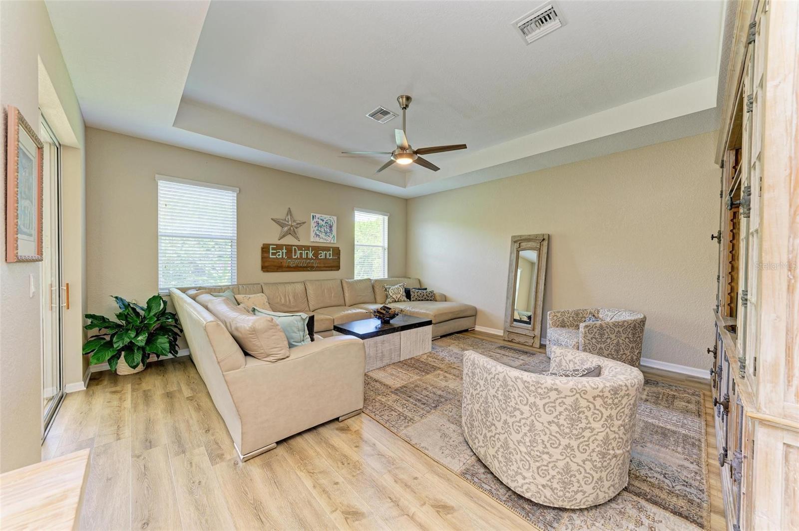 Image 3 of 40 For 350 River Enclave Court