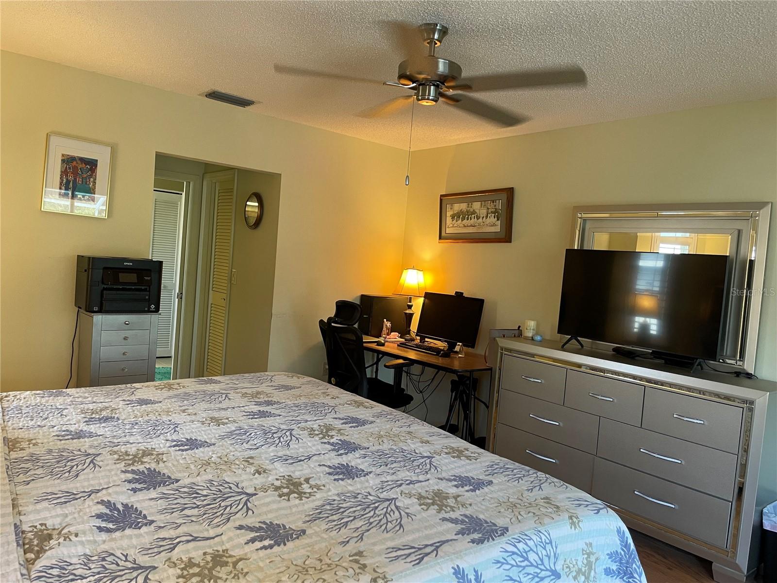 Image 11 of 46 For 10405 Sandrift Avenue