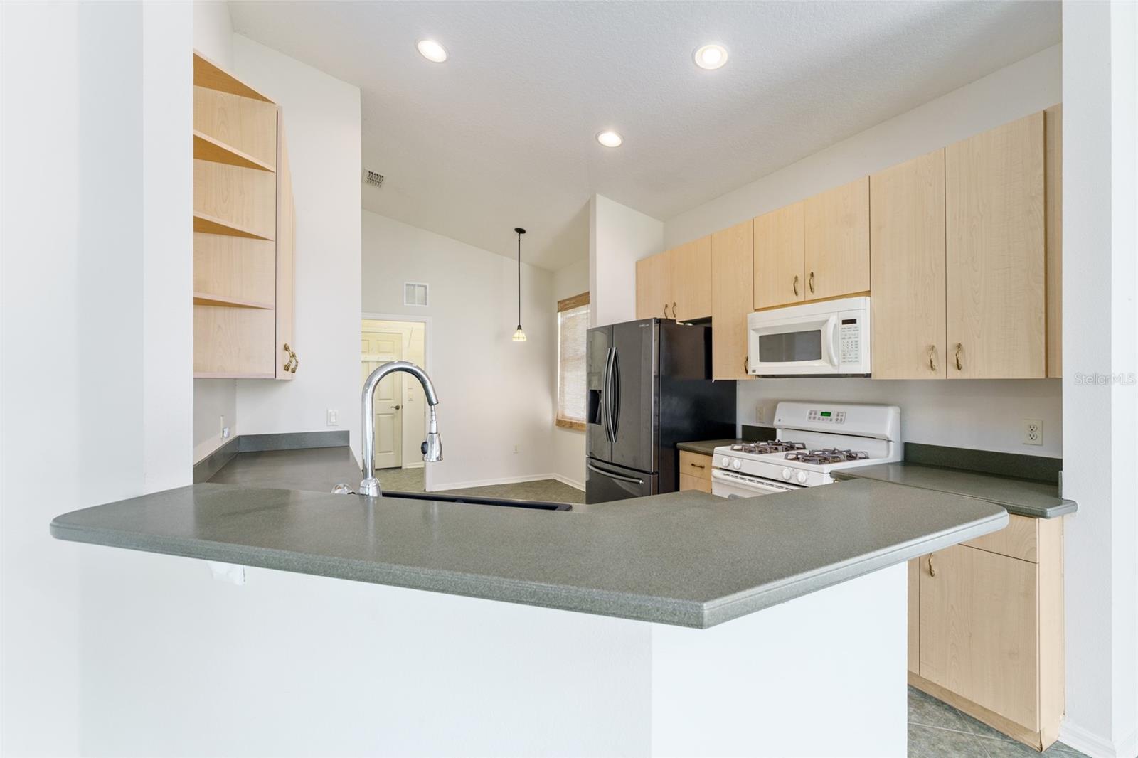 Image 7 of 44 For 777 Summit Greens Boulevard