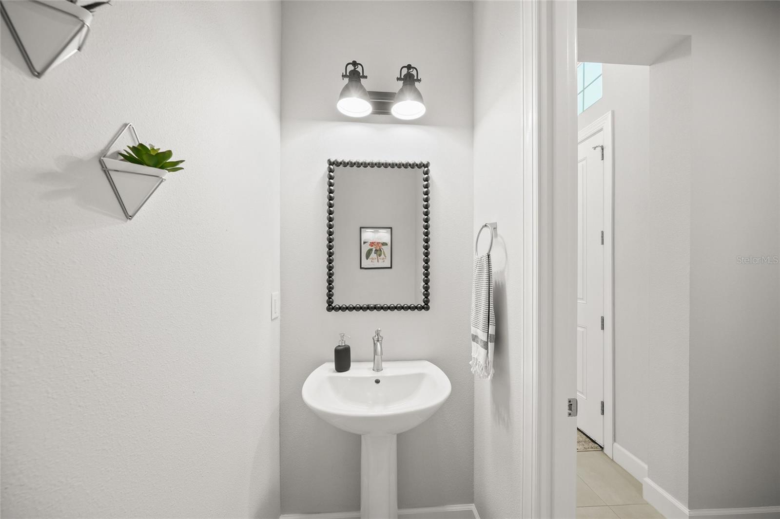 Image 10 of 60 For 7717 Sandhill Lake Drive
