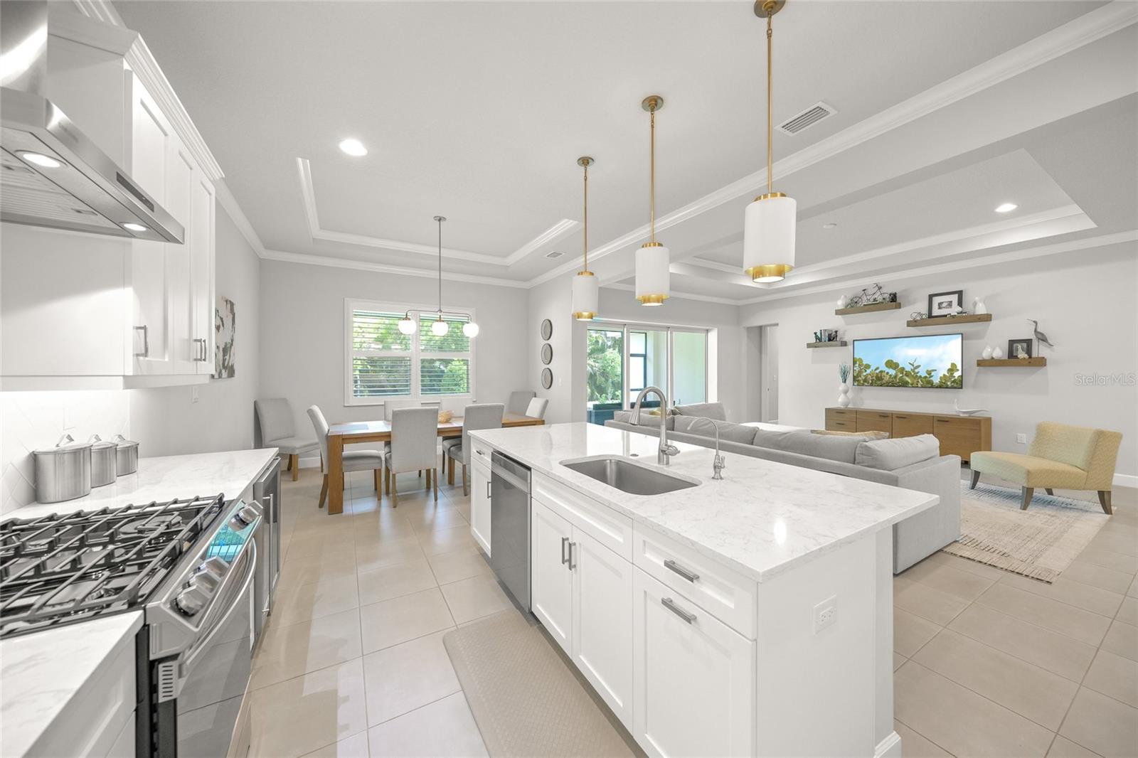 Image 14 of 60 For 7717 Sandhill Lake Drive