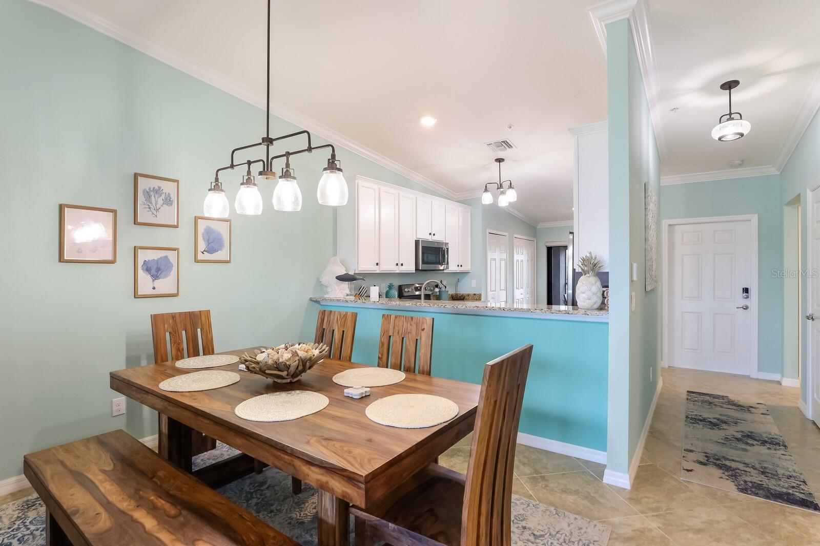 Image 11 of 68 For 5557 Palmer Circle 202