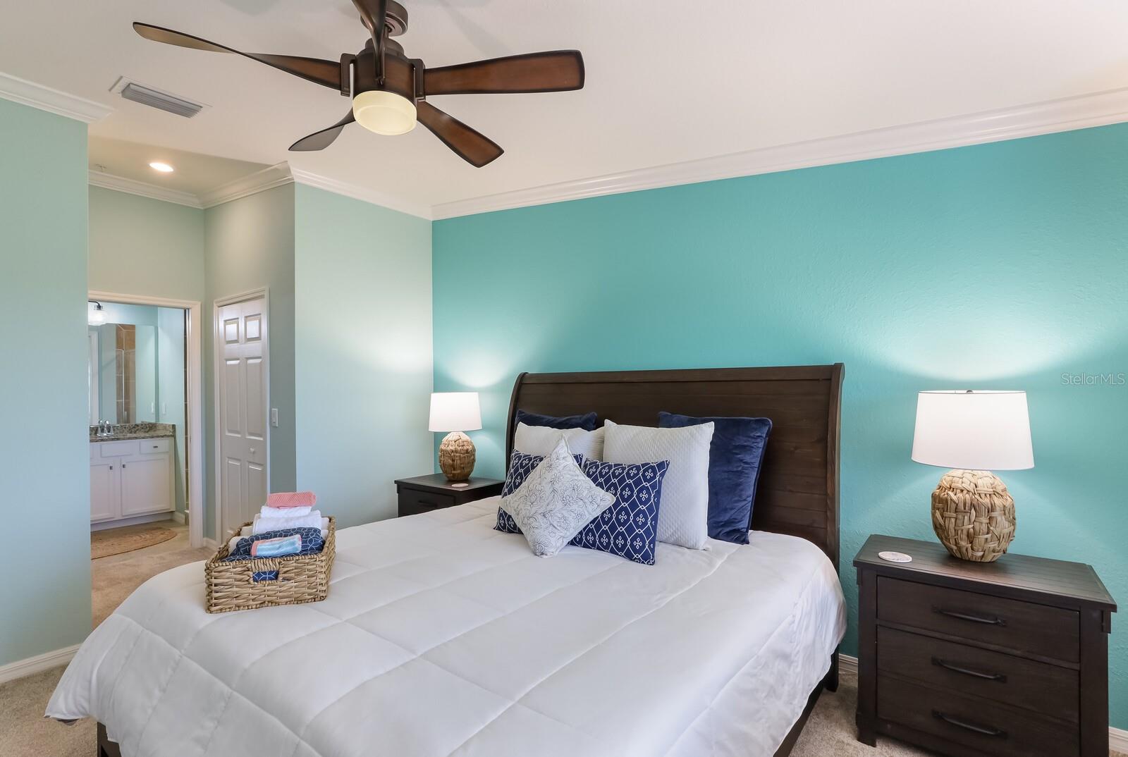 Image 18 of 68 For 5557 Palmer Circle 202