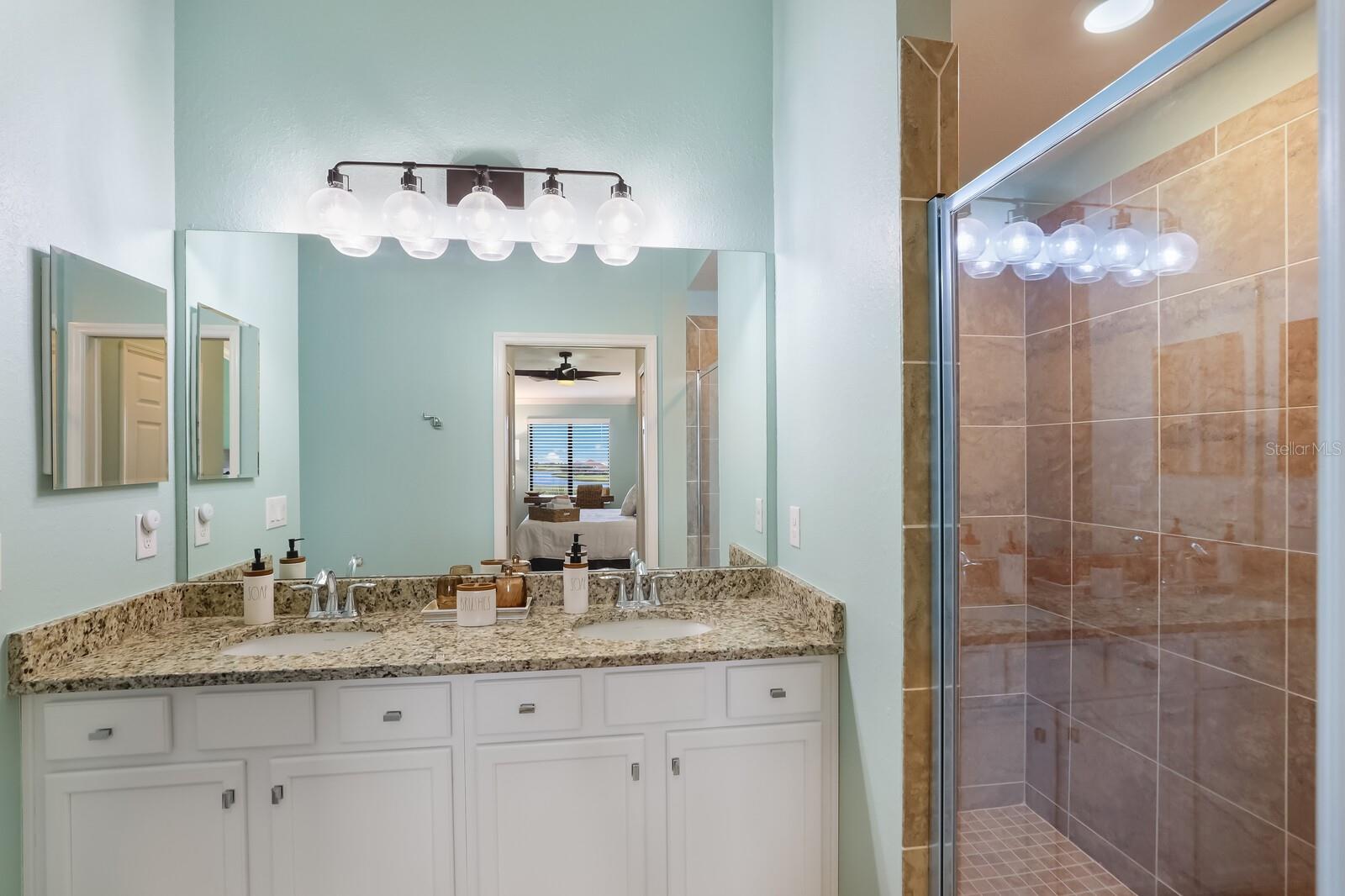 Image 19 of 68 For 5557 Palmer Circle 202