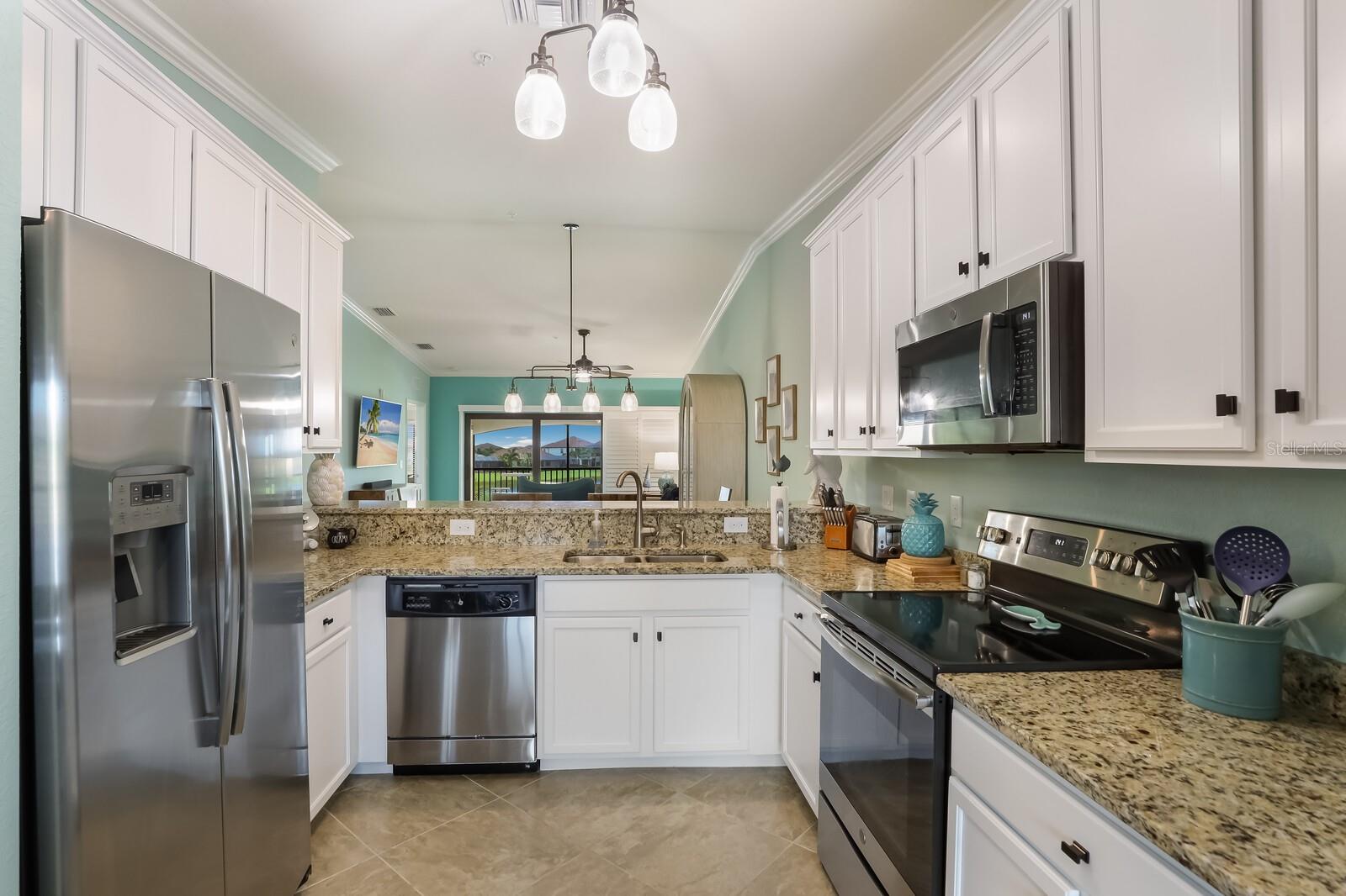 Image 6 of 68 For 5557 Palmer Circle 202