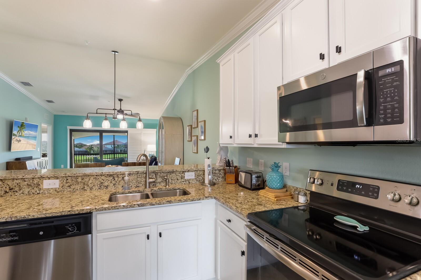 Image 7 of 68 For 5557 Palmer Circle 202
