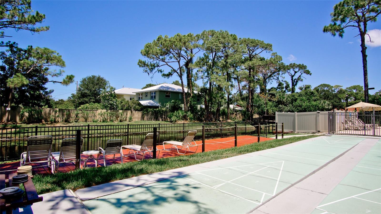 Image 31 of 38 For 7893 Timberwood Circle 183