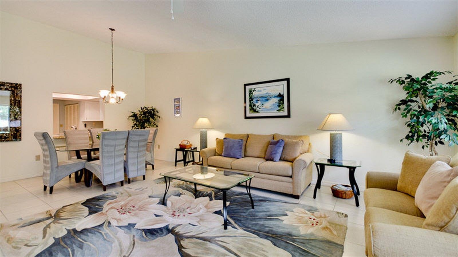Image 7 of 38 For 7893 Timberwood Circle 183