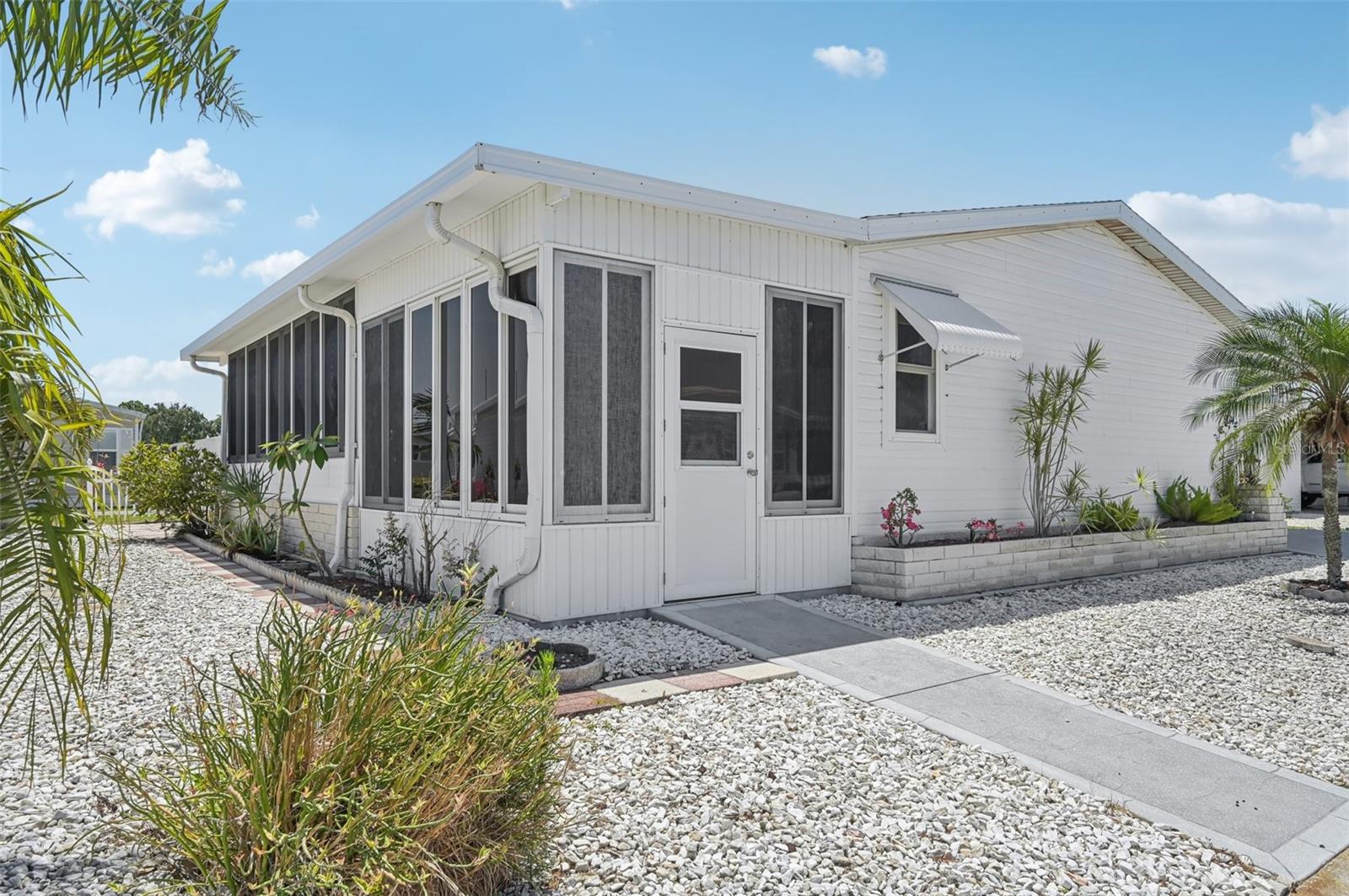 Image 2 of 35 For 9014 31st Avenue E