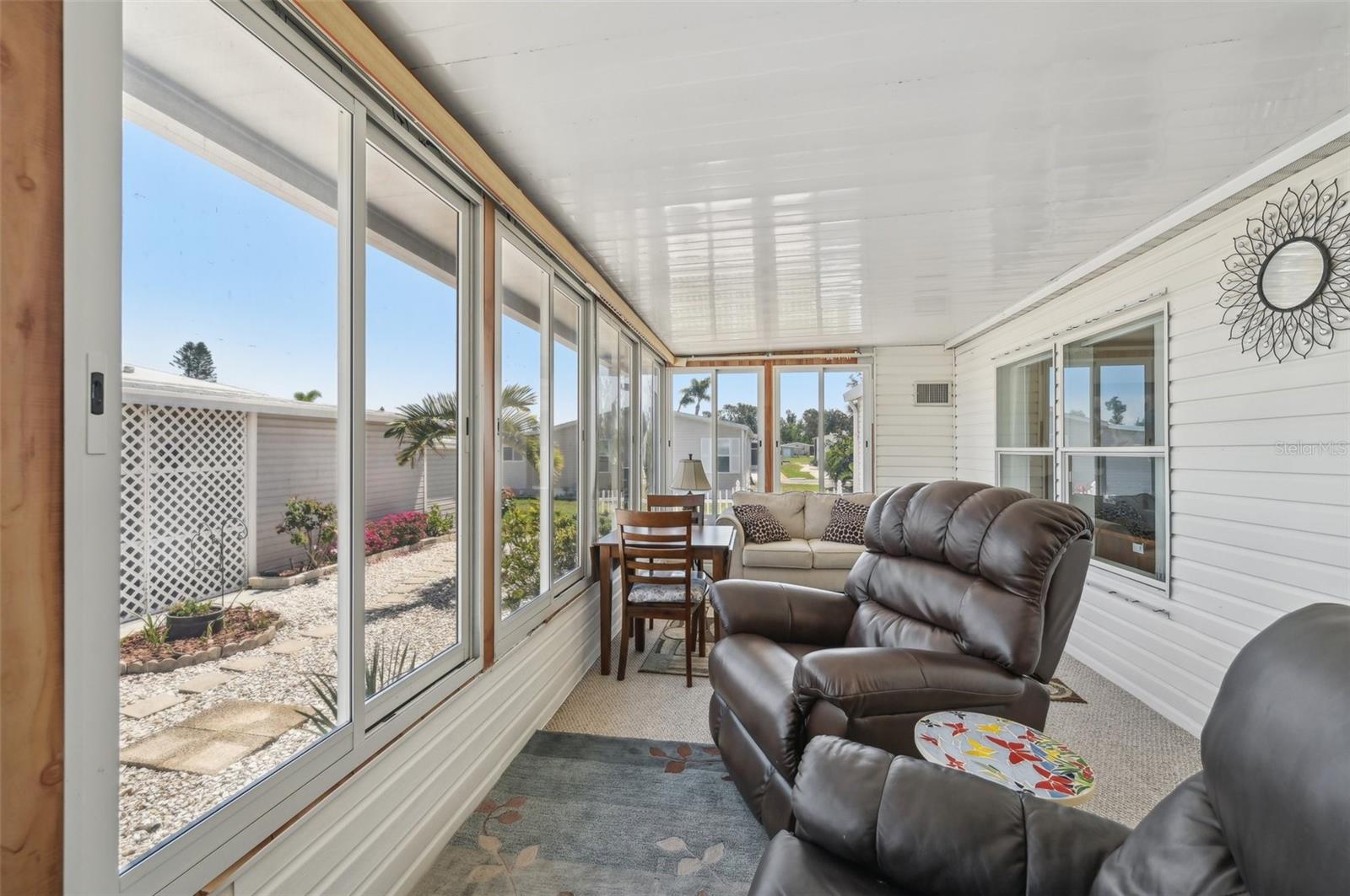 Image 4 of 35 For 9014 31st Avenue E