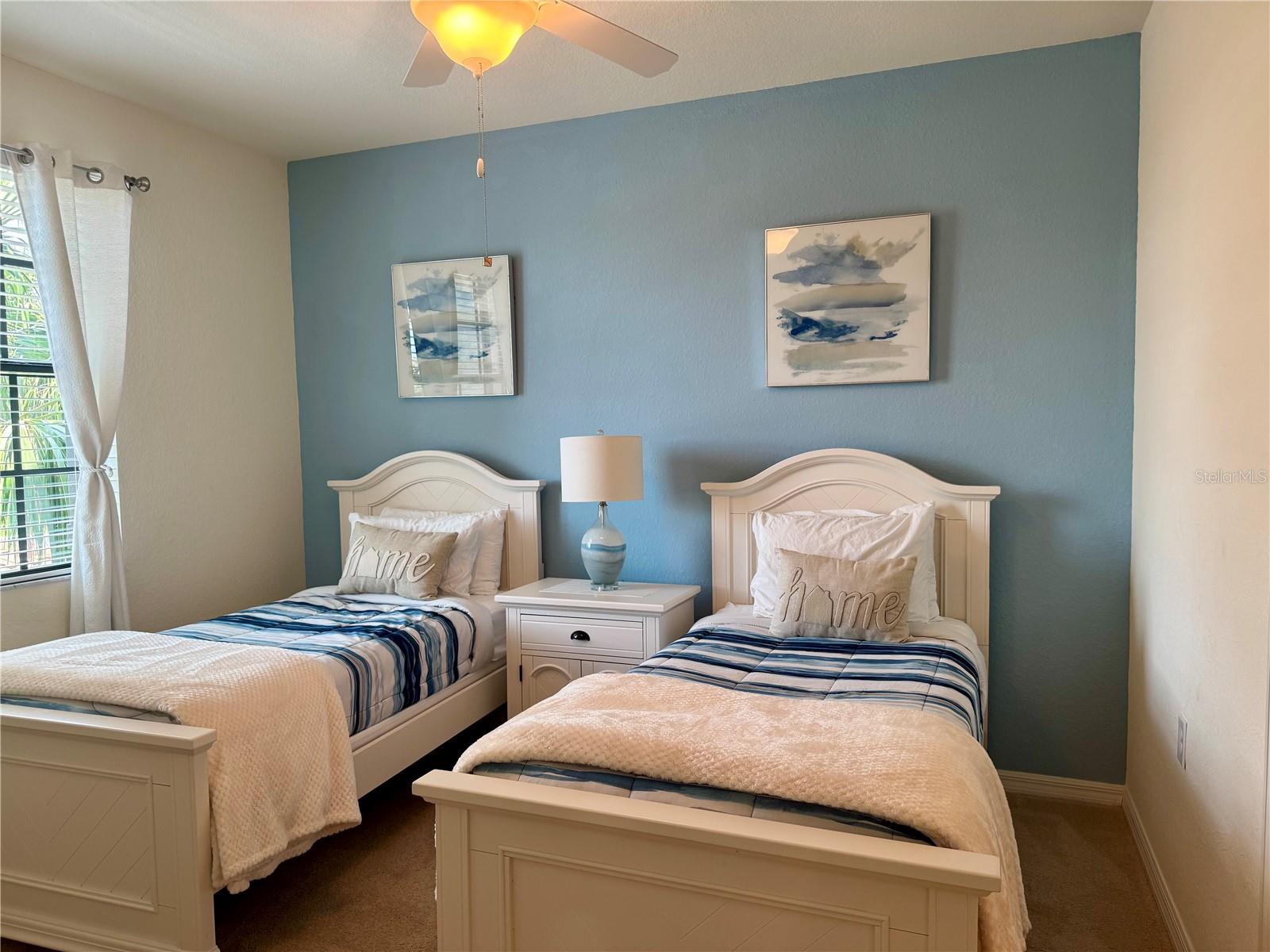 Image 11 of 92 For 16904 Vardon Terrace 201