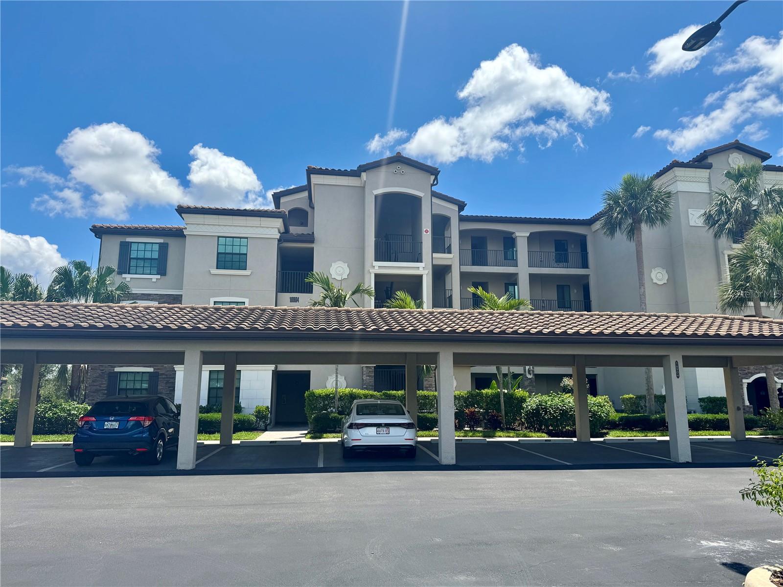 Image 2 of 92 For 16904 Vardon Terrace 201