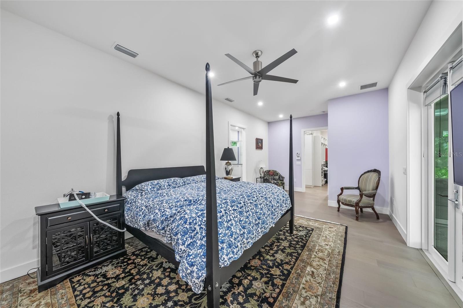 Image 15 of 46 For 924 Indian Beach Drive