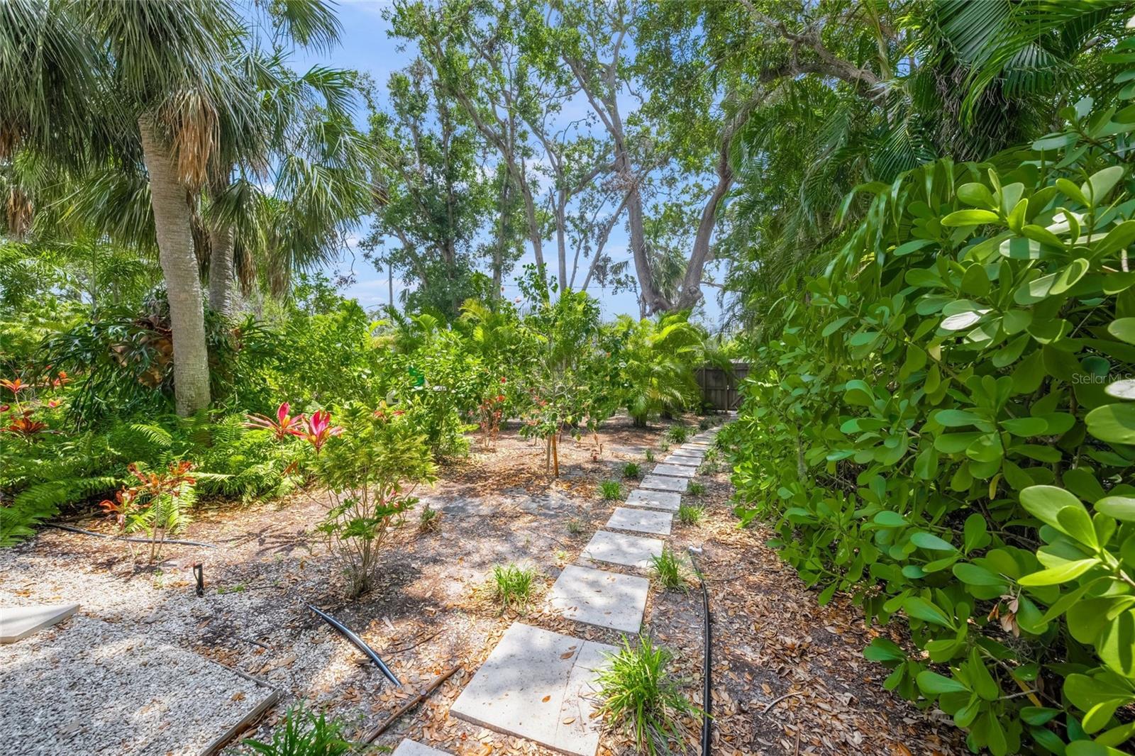 Image 32 of 46 For 924 Indian Beach Drive