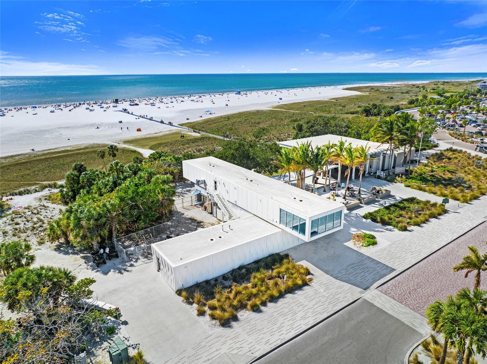 Image 39 of 46 For 924 Indian Beach Drive
