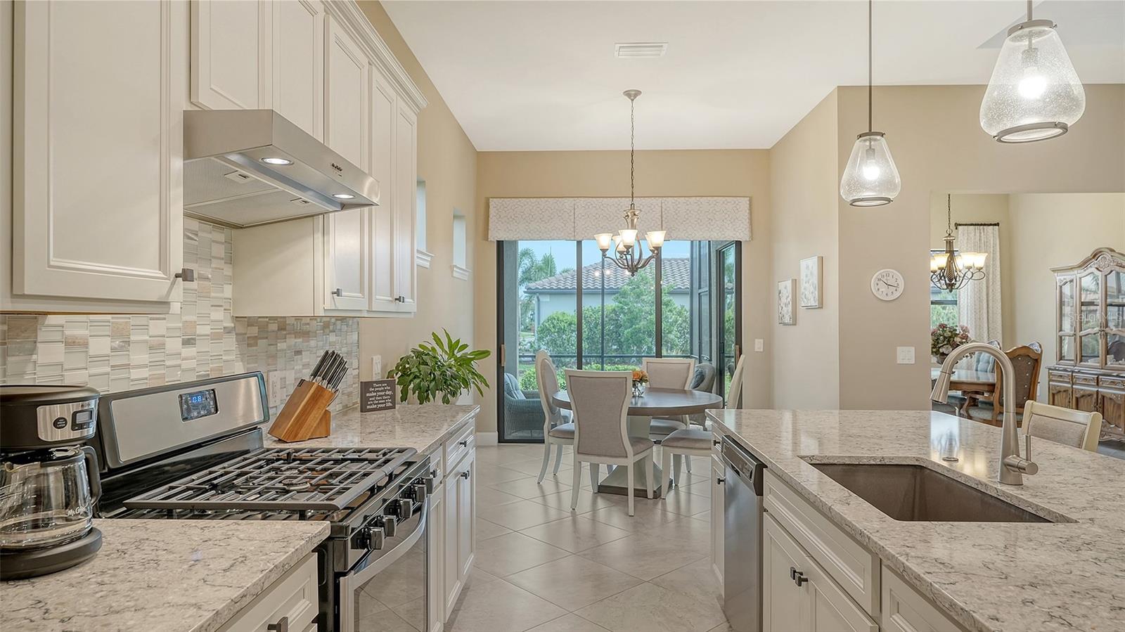 Image 13 of 53 For 17905 Waterville Place