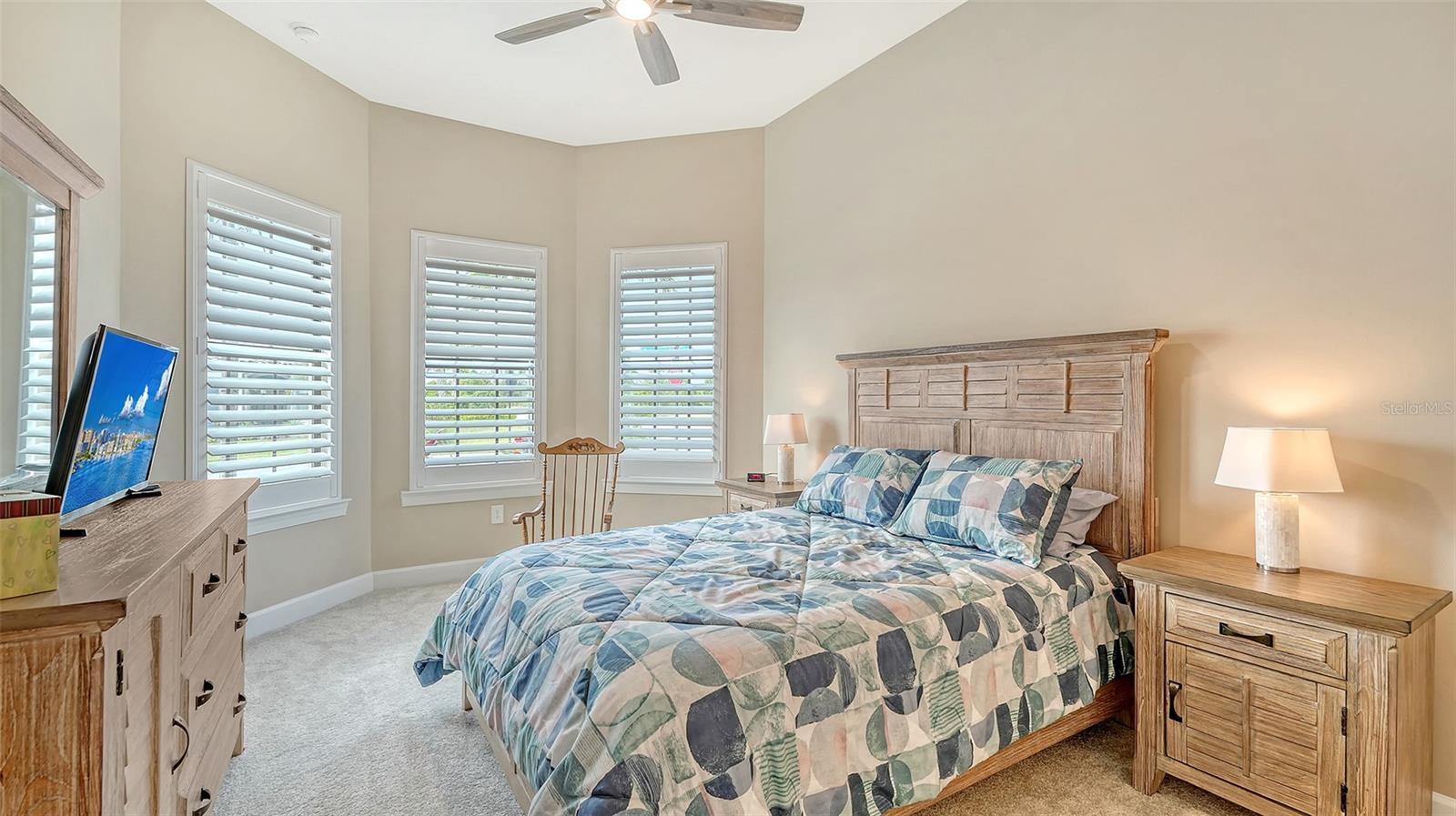 Image 29 of 53 For 17905 Waterville Place
