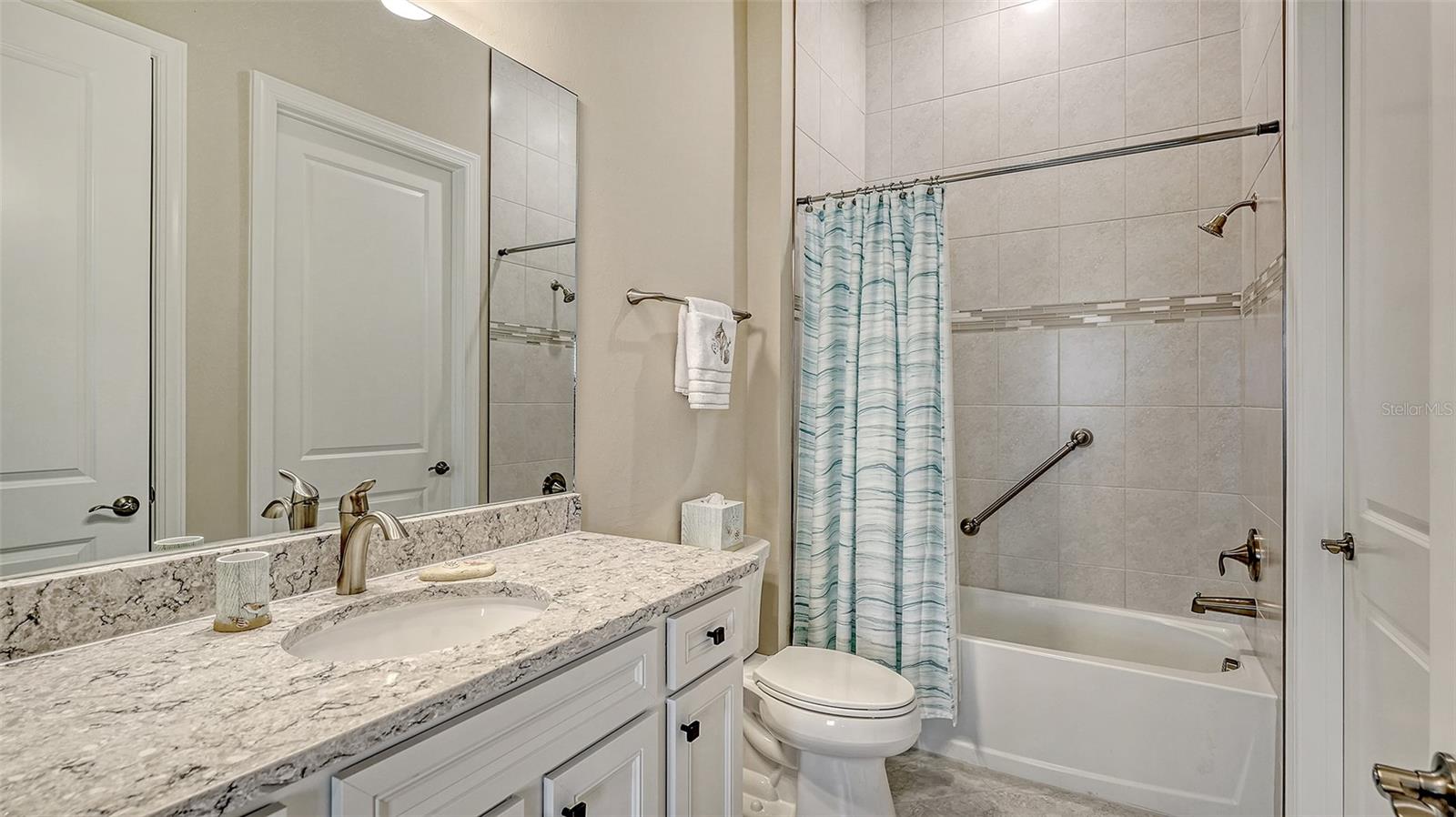 Image 31 of 53 For 17905 Waterville Place