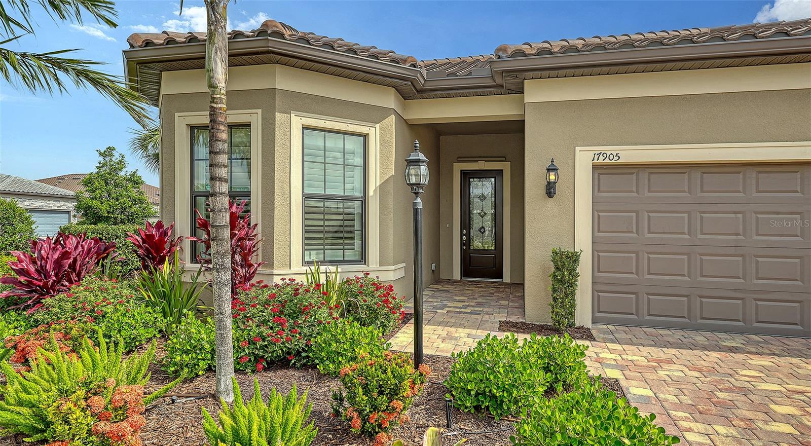 Image 4 of 53 For 17905 Waterville Place