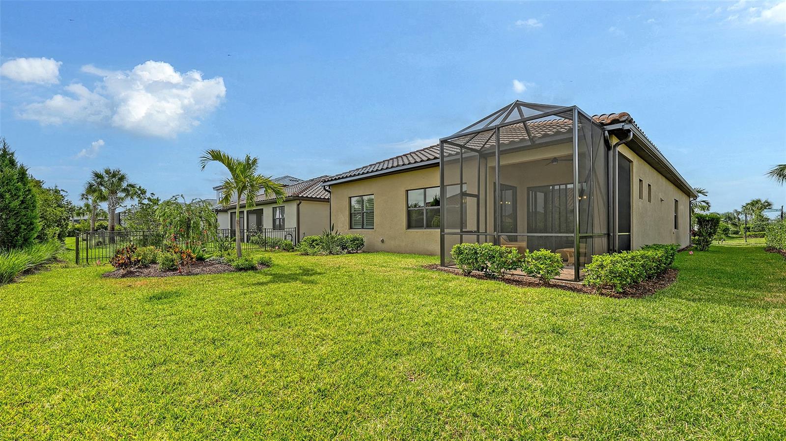 Image 6 of 53 For 17905 Waterville Place