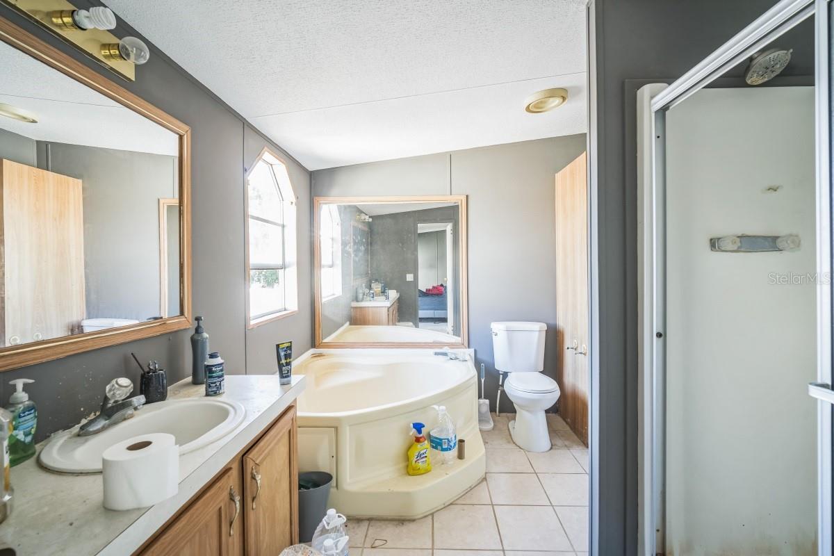 Image 15 of 24 For 5829 Coventry Drive