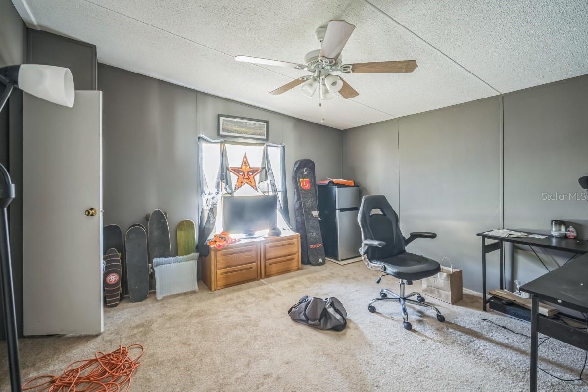Image 21 of 24 For 5829 Coventry Drive